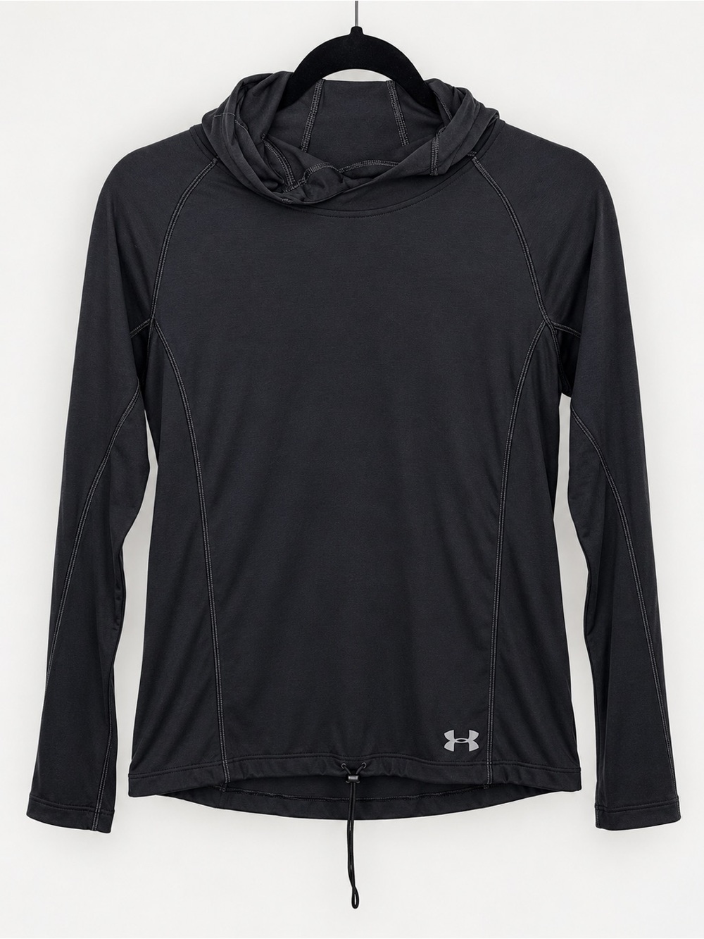Under Armour Women’s Medium HeatGear Black Hooded Athletic Pullover